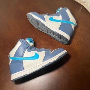 Nike 2023 Dunk High‎ GS 'Light Bone Diffused Blue'